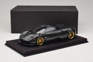 Pagani Huayra Starry Night Sky AB 1:18 REMC039 Resin — bild 7 av 7