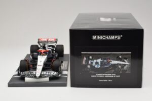 Scuderia AlphaTauri AT04 D. Ricciardo Hungarian GP 2023 Minichamps 1:18 117231203 Resin — bild 6 av 7