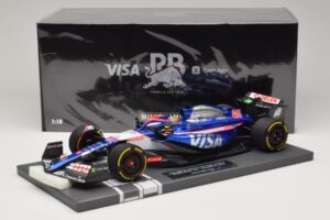 Visa Cash App RB VCARB 01 A. Iwasa FP1 Japanese GP 2024 Minichamps 1:18 117240440 Resin — bild 7 av 7