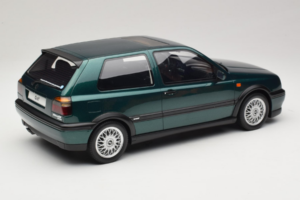 Volkswagen Golf Mk3 VR6 Carat Dragon Green Otto 1:12 G099 Resin — bild 2 av 6