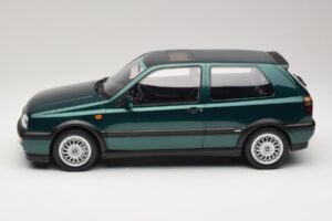 Volkswagen Golf Mk3 VR6 Carat Dragon Green Otto 1:12 G099 Resin — bild 3 av 6