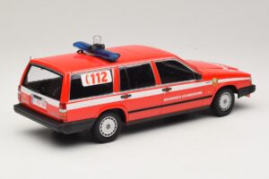 Volvo 740 GL Kombi Brandweer Grobbendonk Minichamps 1:18 155171795 Metall — bild 2 av 6