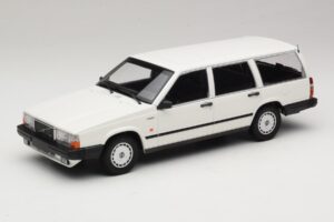 Volvo 740 GL Kombi Vit Minichamps 1:18 155171772 Metall