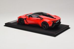 W Motors Fenyr Supersport Röd SophiArt 1:18 SA003-06 Resin — bild 4 av 6