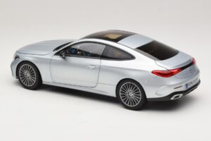 Mercedes CLE C236 Coupé Hightech Silver Norev 1:18 183939 Metall — bild 7 av 8