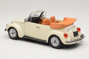 Volkswagen 1303 Cabriolet Cream White Norev 1:18 188535 Metall — bild 5 av 6