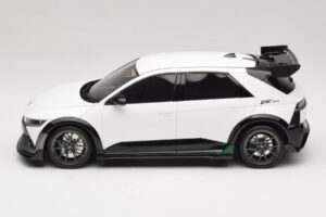 Hyundai Ioniq 5 N DK Edition Atlas White Matt Otto 1:18 OT1227 Resin — bild 3 av 6