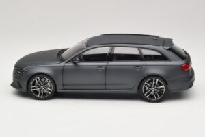 Audi RS6 C7 Avant Daytona Grey Minichamps 1:18 5011216225 Metall — bild 4 av 8