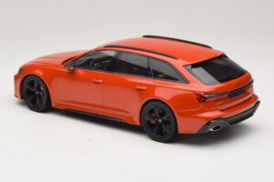 Audi RS6 C8 Avant Orange Metallic Minichamps 1:18 155018012 Metall — bild 5 av 6