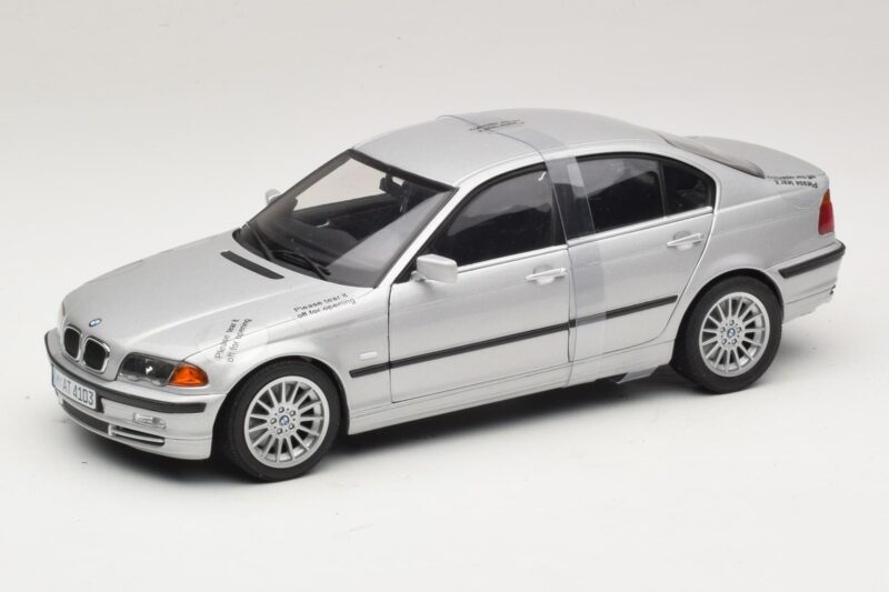 BMW 3-Series E46 6-Cylinder Silver UT Models 1:18 20512 Metall