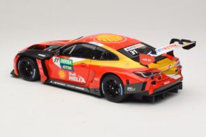 BMW M4 GT3 #31 Schubert Motorsport S. van der Linde Winner DTM Lausitzring 2022 Minichamps 1:18 113222031 Metall — bild 7 av 8