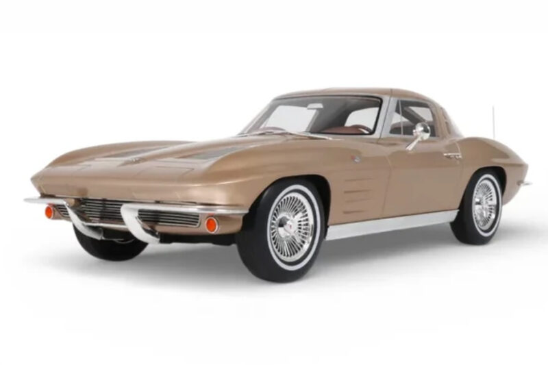 Chevrolet Corvette C2 Sting Ray Saddle Tan GT Spirit 1:12 Chevrolet Corvette C2 Sting Ray Saddle Tan GT Spirit 1:12 GT1004 Resin
