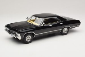 Chevrolet Impala Svart MCG 1:18 MCG181006 Metall