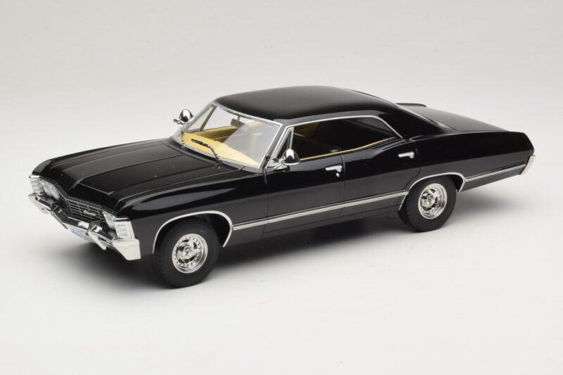Chevrolet Impala Svart MCG 1:18 MCG181006 Metall