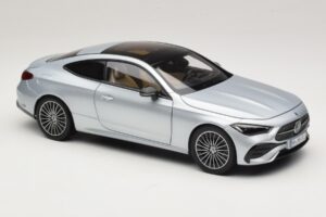 Mercedes CLE C236 Coupé Hightech Silver Norev 1:18 183939 Metall — bild 6 av 8