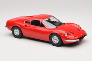 Ferrari Dino 246 GT Röd MCG 1:18 MCG18359 Metall — bild 4 av 6