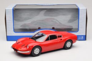 Ferrari Dino 246 GT Röd MCG 1:18 MCG18359 Metall — bild 6 av 6