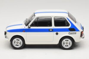 Fiat 126 Castrol Livery Vit Blå MCG 1:18 MCG18666 Metall — bild 3 av 6