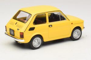 Fiat 126 Gul MCG 1:18 MCG18667 Metall — bild 5 av 6