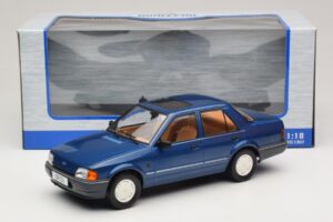 Ford Orion Mk2 1.6i Metallic Blue MCG 1:18 MCG18490 Metall — bild 6 av 6