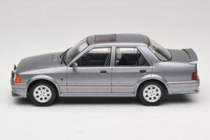 Ford Orion Mk2 RS Package Grå MCG 1:18 MCG18489 Metall — bild 3 av 6