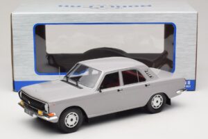 GAZ Volga GAZ-24-10 Grå MCG 1:18 MCG18016 Metall — bild 6 av 6