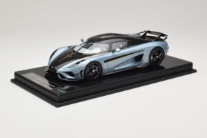 Koenigsegg Regera Blå Carbonpaket FrontiArt 1:18 Koenigsegg Regera Blå Carbonpaket FrontiArt 1:18 F079-173 Resin