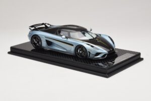 Koenigsegg Regera Blå Carbonpaket FrontiArt 1:18 F079-173 Resin — bild 4 av 7