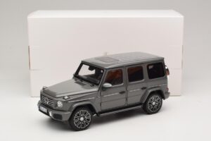 Mercedes G-Class W465 Classic Grey Norev 1:18 183035 Metall — bild 6 av 6