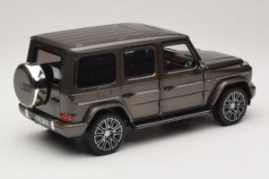 Mercedes G-Class W465 Indium Grey Norev 1:18 183036 Metall — bild 2 av 6