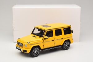 Mercedes G-Class W465 Sun Yellow Norev 1:18 183038 Metall — bild 6 av 6