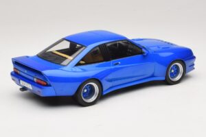 Opel Manta B Blå Metallic MCG 1:18 MCG18258 Metall — bild 2 av 6