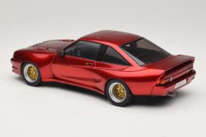 Opel Manta B Mattig Röd MCG 1:18 MCG18265 Metall — bild 5 av 6