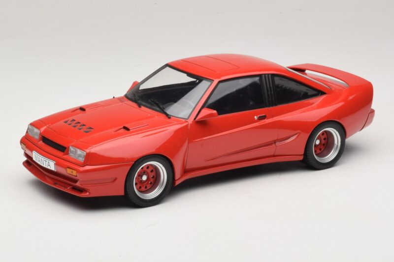 Opel Manta B Röd MCG 1:18 MCG18382 Metall