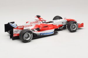 Panasonic Toyota Racing TF106 #11 J. Trulli 2006 Minichamps 1:18 AM59558L Metall — bild 2 av 7