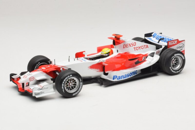 Panasonic Toyota Racing TF106 #12 R. Schumacher 2006 Minichamps 1:18 AM59557K Metall