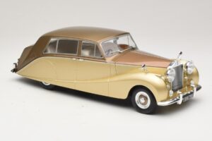 Rolls-Royce Silver Wraith Empress by Hooper Brun & Guld MCG 1:18 MCG18000 Metall — bild 4 av 6