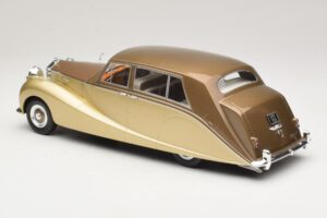 Rolls-Royce Silver Wraith Empress by Hooper Brun & Guld MCG 1:18 MCG18000 Metall — bild 5 av 6