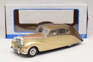 Rolls-Royce Silver Wraith Empress by Hooper Brun & Guld MCG 1:18 MCG18000 Metall — bild 6 av 6