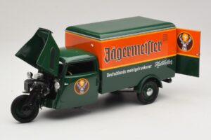 Tempo Hanseat Skåpbil Jägermeister Minichamps 1:18 150099044 Metall — bild 2 av 8