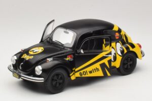 Volkswagen Beetle 1303 Go with Moon Solido 1:18 S1800519 Metall — bild 2 av 8