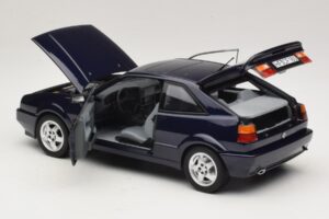 Volkswagen Corrado VR6 Aqua Blue Metallic Begränsad Upplaga Norev 1:18 188660 Metall — bild 5 av 8