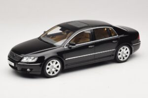 Volkswagen Phaeton 3D 6.0 W12 Svart Otto 1:18 OT1266 Resin