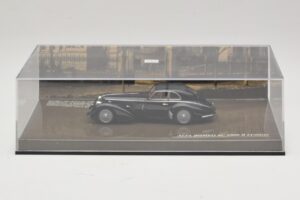 Alfa Romeo 8C 2900B Lungo Svart Minichamps 1:43 436120421 Metall — bild 5 av 5