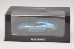 Aston Martin V12 Zagato Alba Blue Minichamps 1:43 437137222 Metall — bild 5 av 5