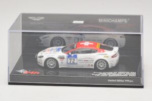 Aston Martin V8 Vantage #72 24 Hours of Nurburgring 2009 Minichamps 1:43 437091372 Metall — bild 4 av 5