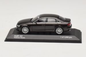 Audi A4 B8 Brun Metallic Minichamps 1:43 410011000 Metall