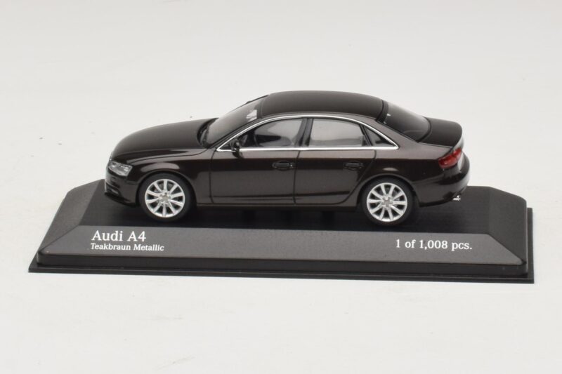 Audi A4 B8 Brun Metallic Minichamps 1:43 410011000 Metall