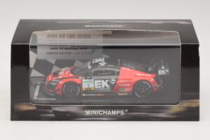 Audi R8 LMS Ultra #1 EK S. Asch / Stoll ADAC GT Masters 2013 Minichamps 1:43 437130101 Metall — bild 5 av 5
