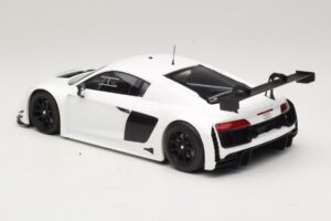 Audi R8 LMS Ultra Vit 2015 Minichamps 1:18 153151100 Metall — bild 5 av 6